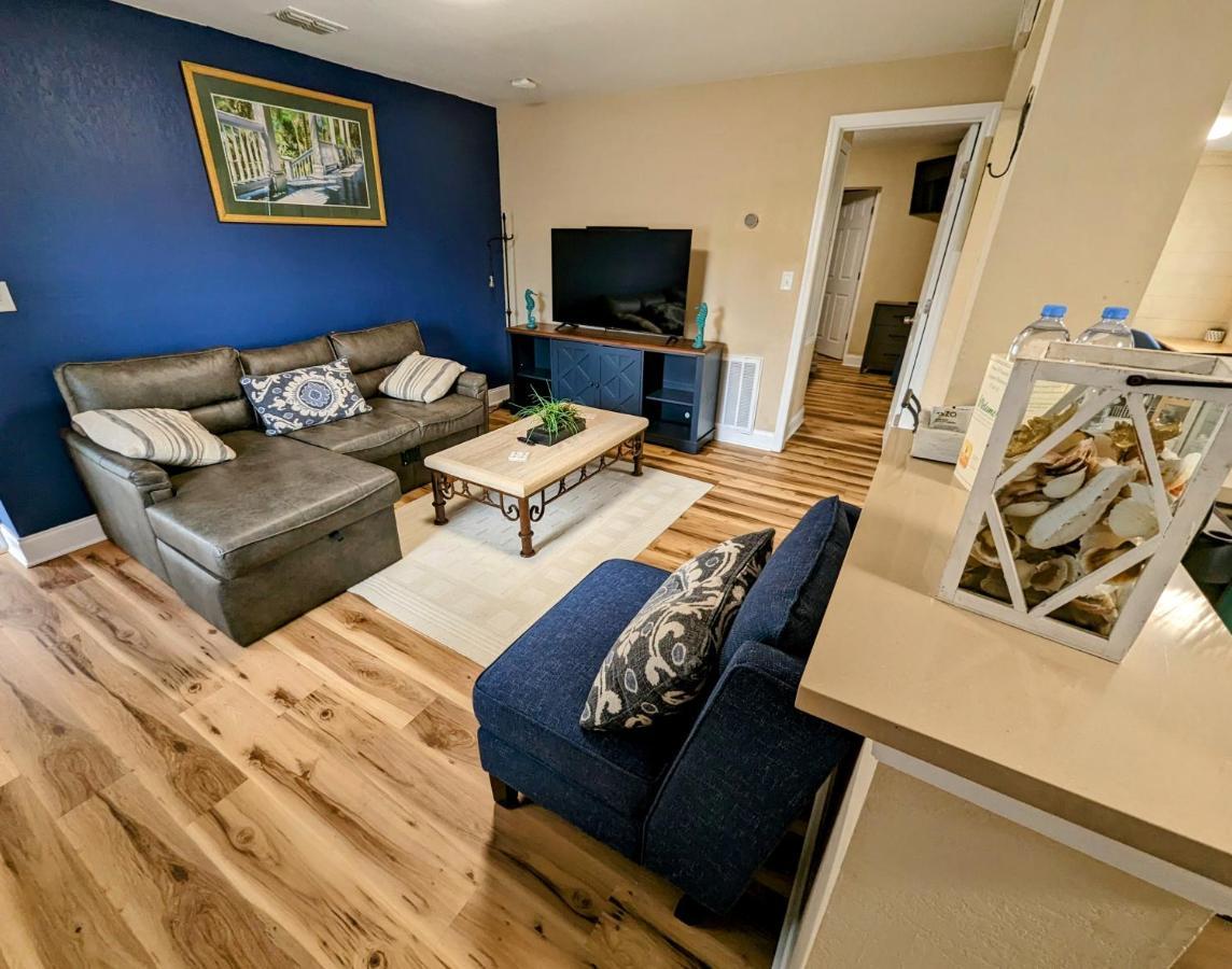 Charming & Cozy Lagoon Retreat - Steps From River - Parking Titusville Bagian luar foto
